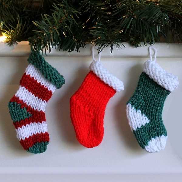Mini stocking pattern knitting