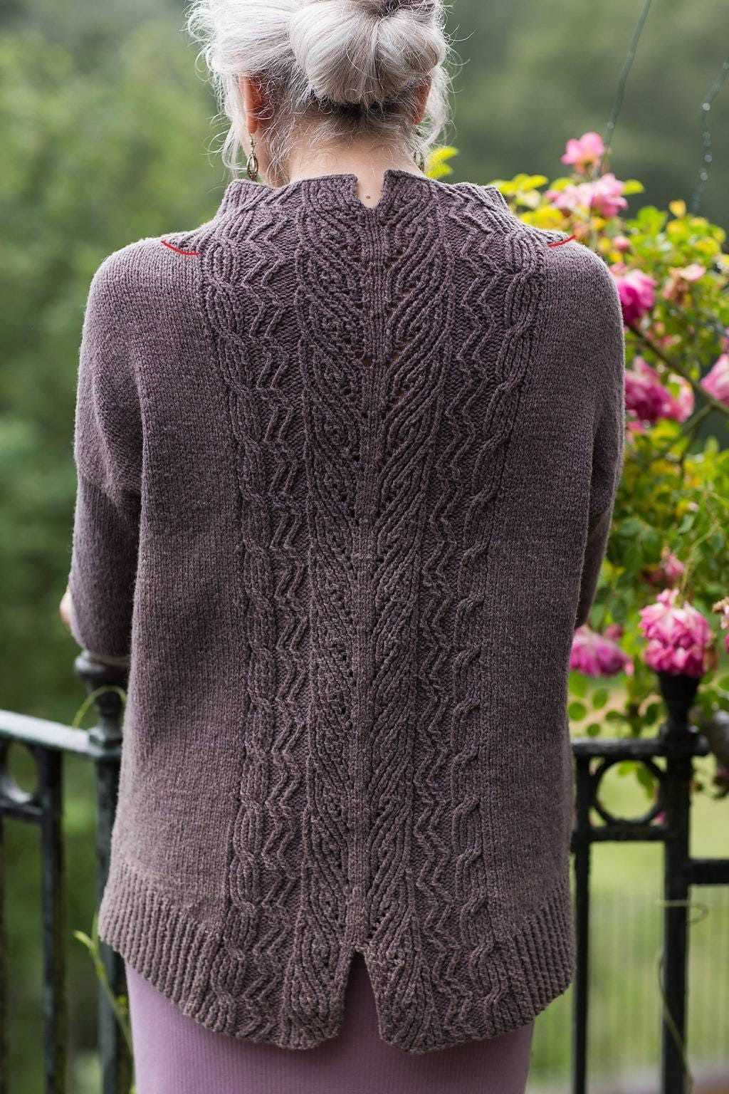 Ravelry knitting pattern central
