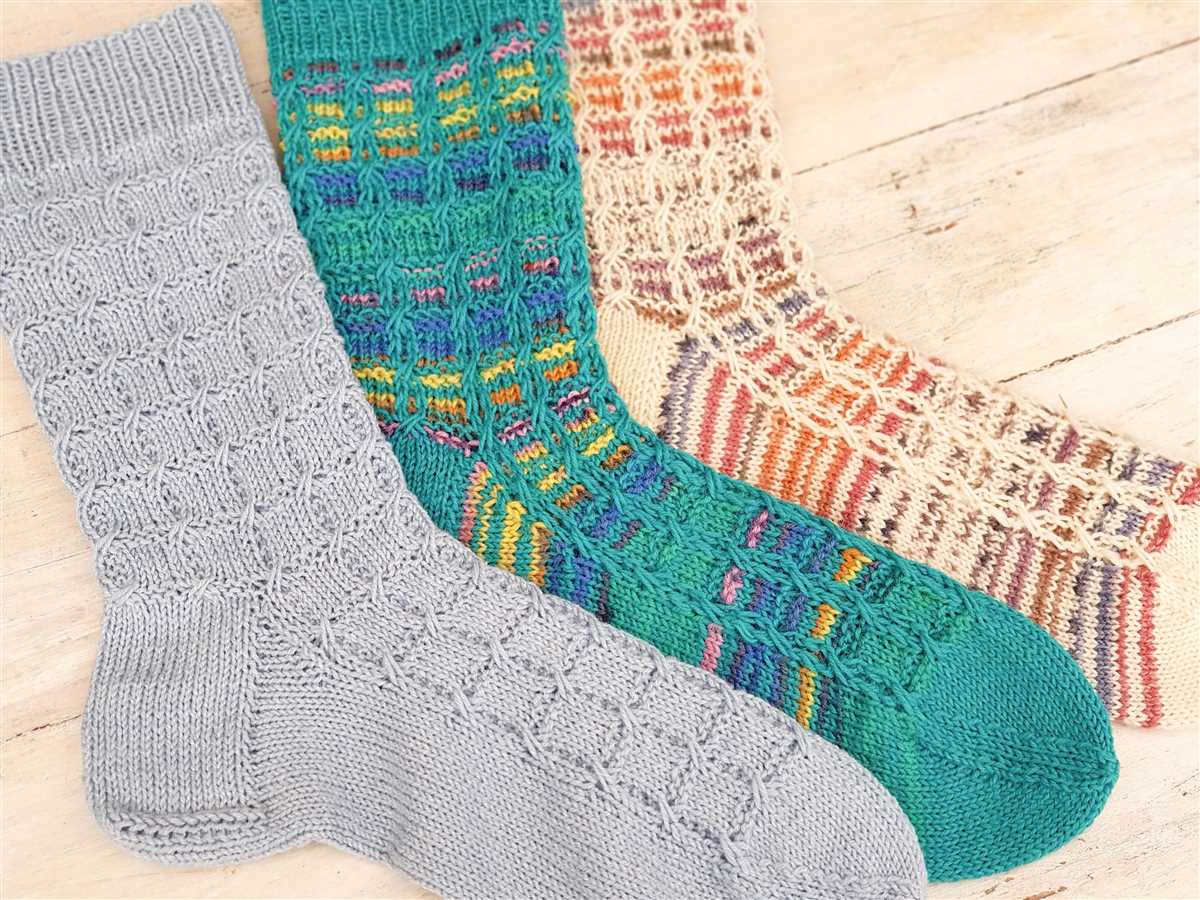 Knitting pattern men's socks circular needles