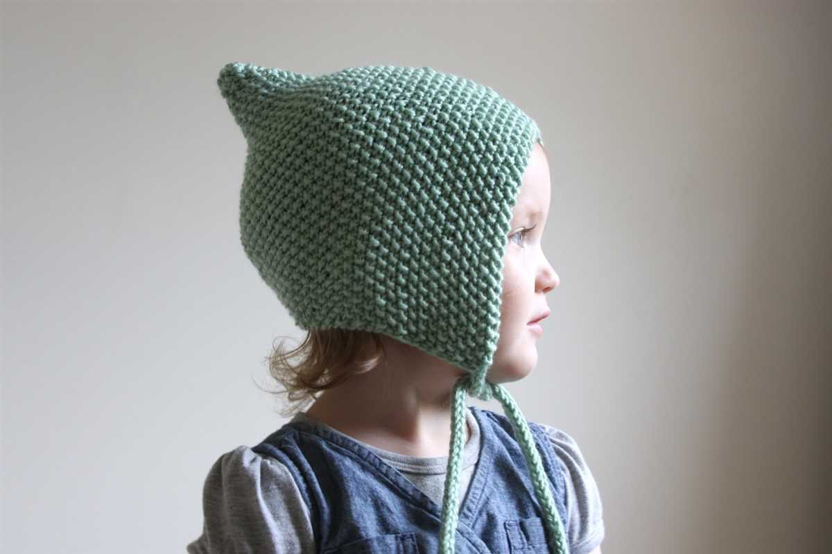 Knitted pixie hat pattern