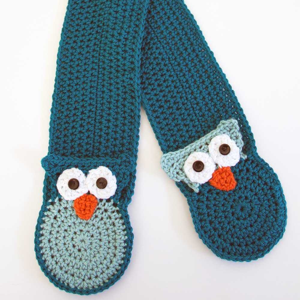 Knit scarf with pockets pattern