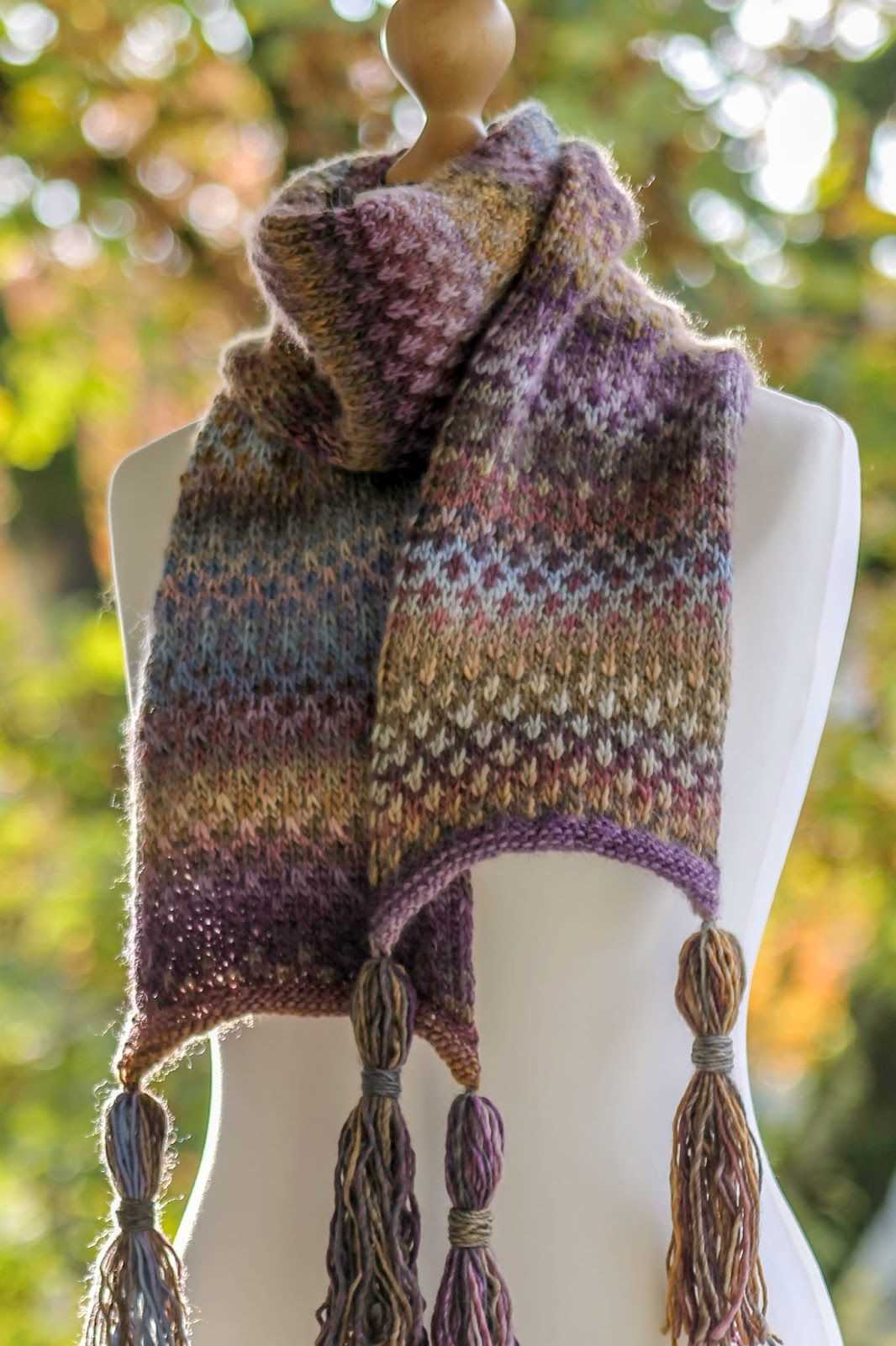 Scarf with tassels knitting pattern