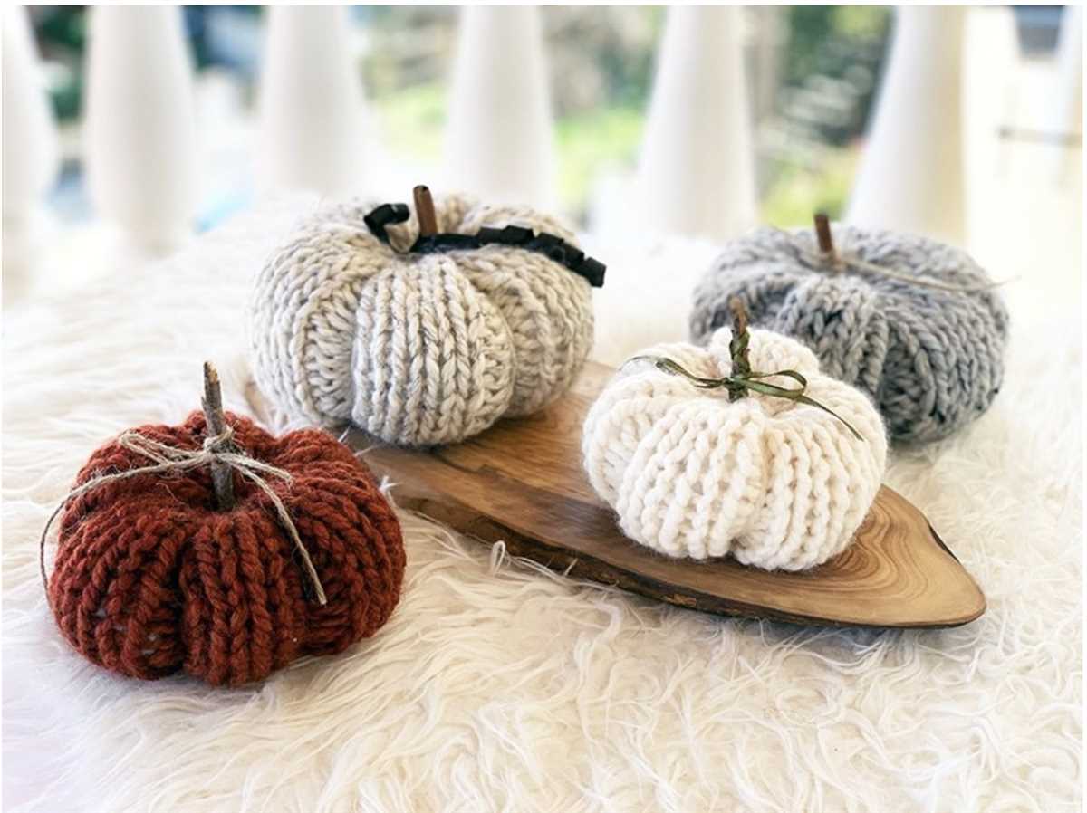 Free knitting patterns pumpkins