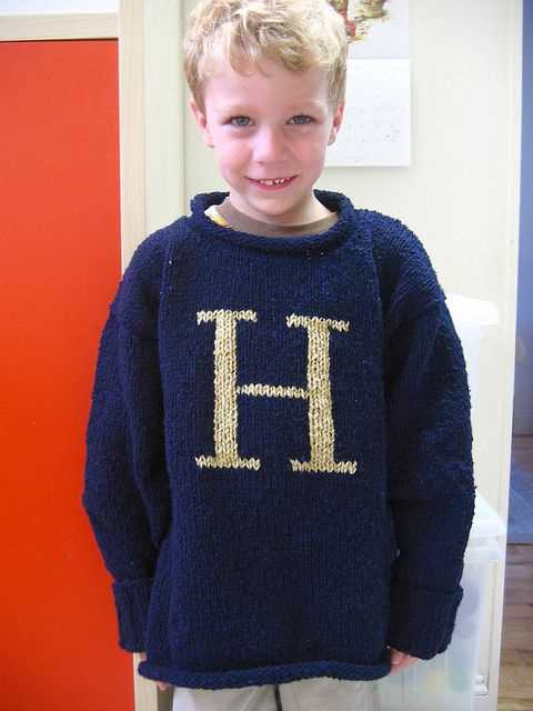 Knitting pattern letter jumper