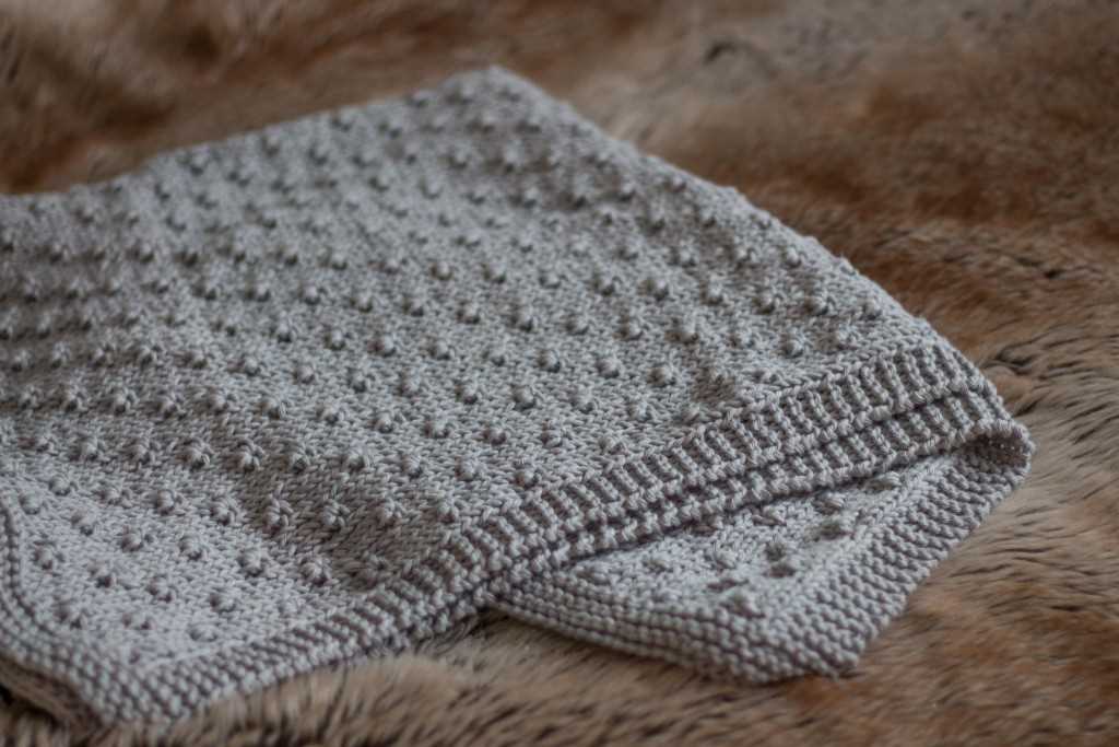 Easy heirloom knit blanket pattern