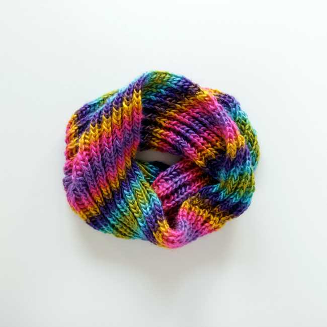 Brioche knit cowl pattern