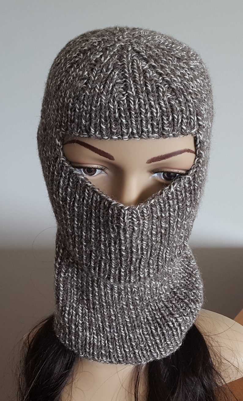Knitted balaclava pattern