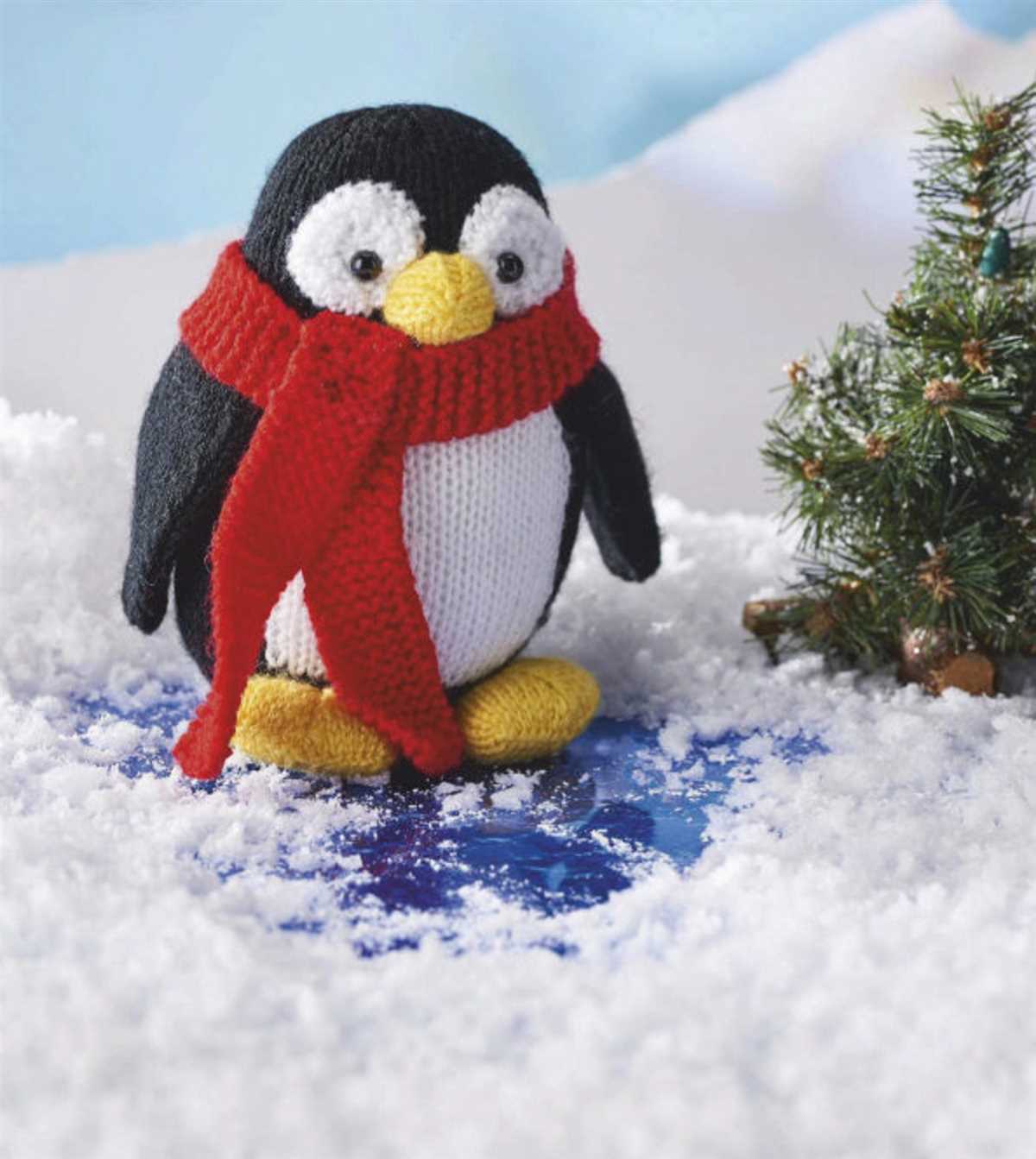 Easy knitted penguin pattern