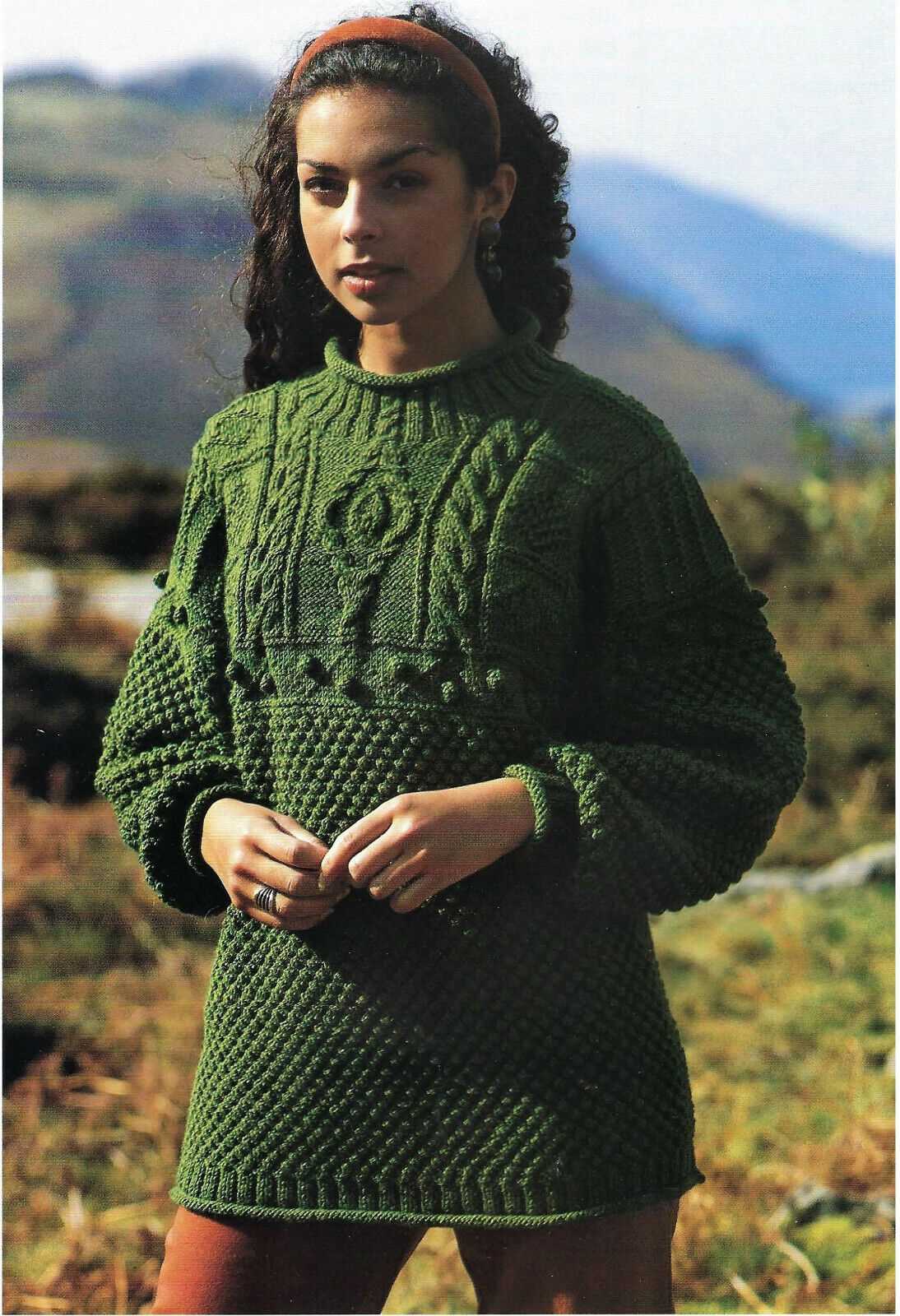 Ladies aran tunic knitting pattern