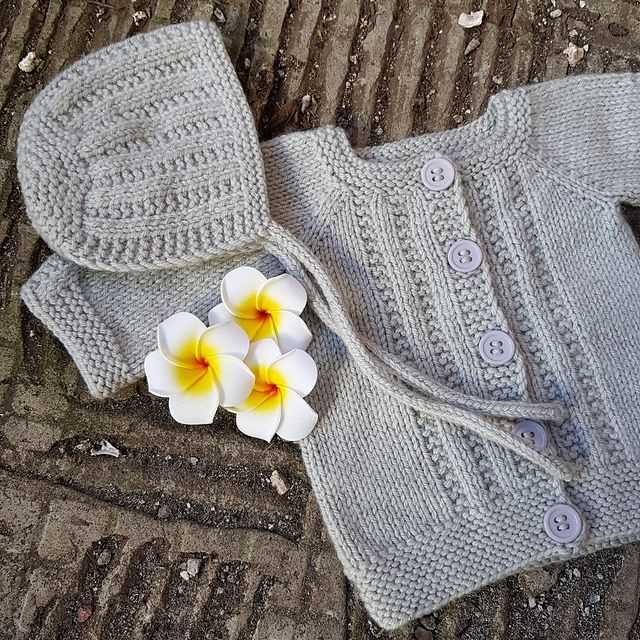 Baby cardigan knit pattern