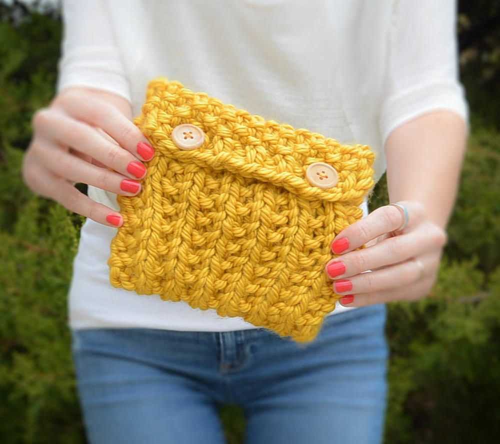 Stitch Your Own Stylish Bag - Unique Knit Patterns for an Eye-Catching Accessory Bag knit pattern