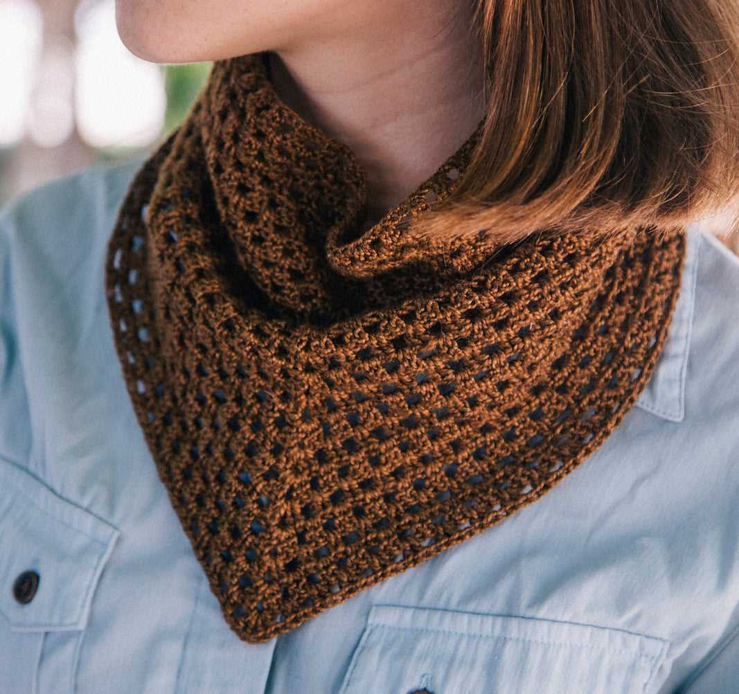 Bandana cowl free knitting pattern