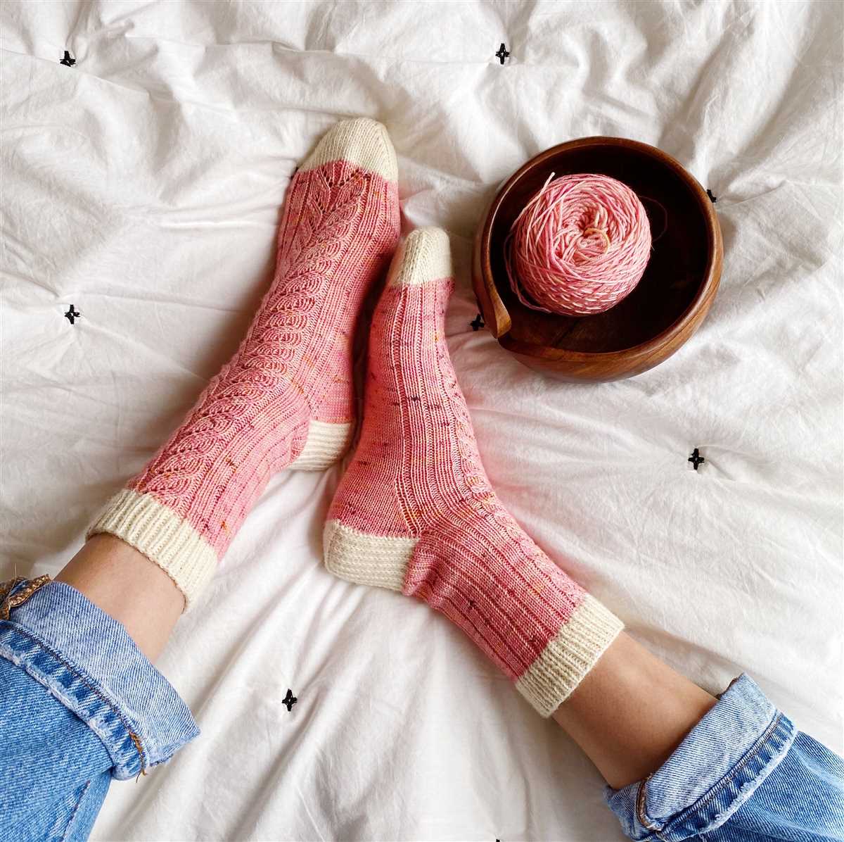 A Cozy and Stylish Knitted Pattern for Bed Socks Bed socks knitted pattern