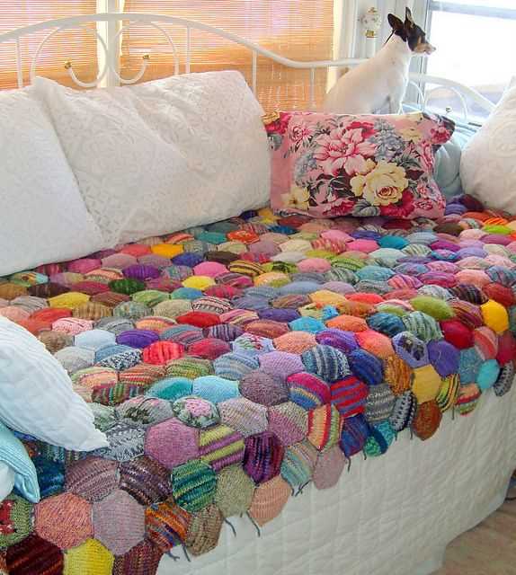 Creating a Hexagonal Patchwork Knitting Pattern Inspired by Beekeepers Beekeeper quilt knitting pattern
