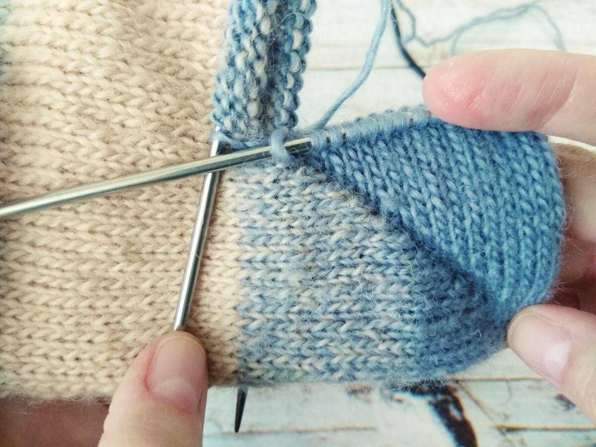 Boomerang scarf knit pattern