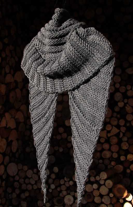 Bulky knit shawl pattern