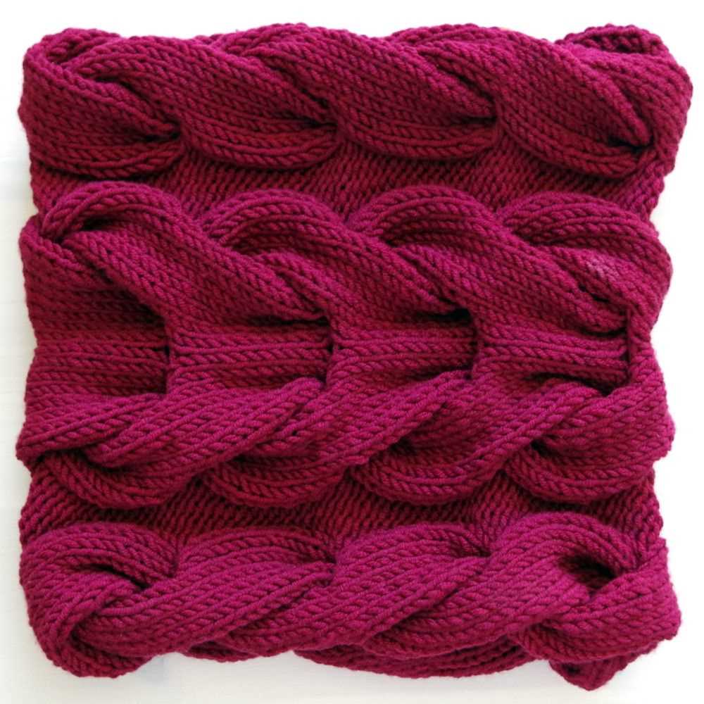 Cable cowl knitting pattern