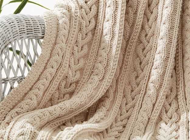 Cable knit blanket pattern