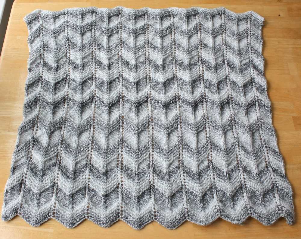 Chevron knit pattern