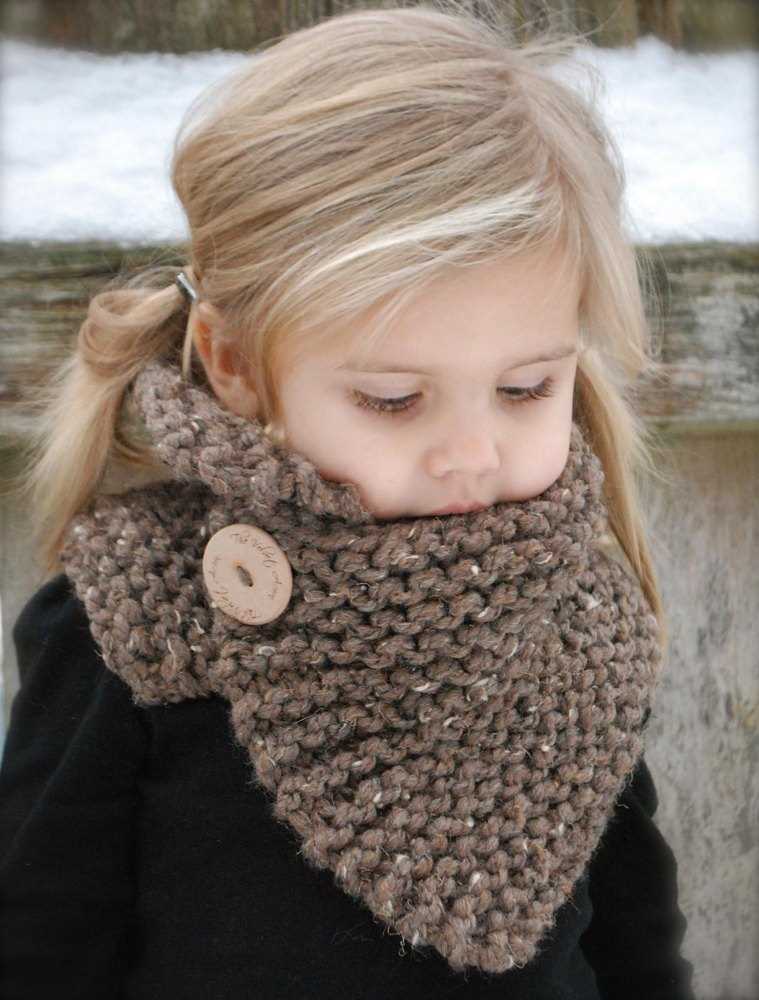 Children's cowl knitting pattern