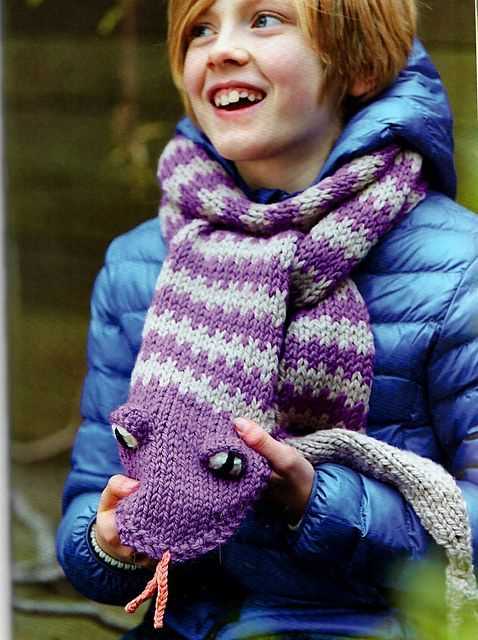Childs scarf knitting pattern