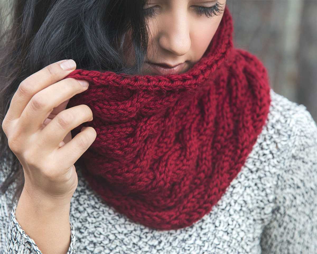 Chunky knit cowl pattern