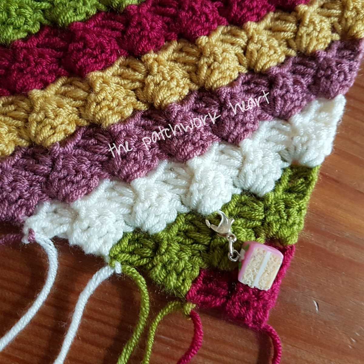 Corner to corner knitted baby blanket pattern