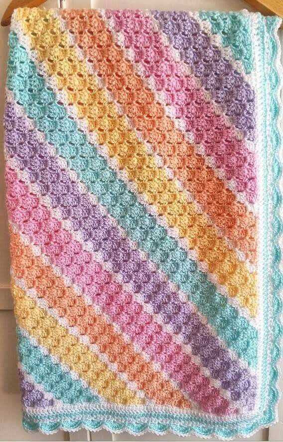 Corner to corner knitted baby blanket pattern