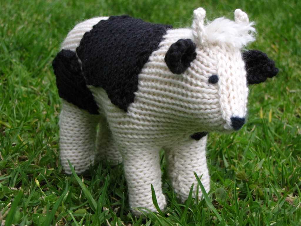 Cow knitting pattern