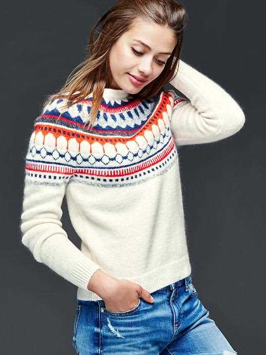 Crew neck sweater knitting pattern