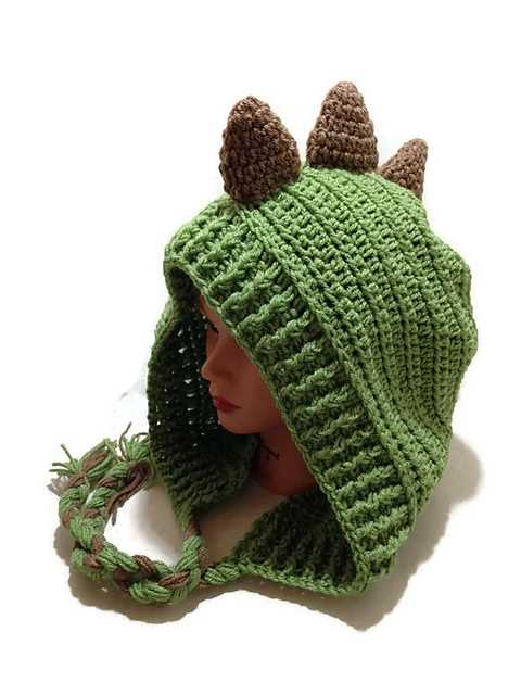 Dinosaur hoodie knitting pattern