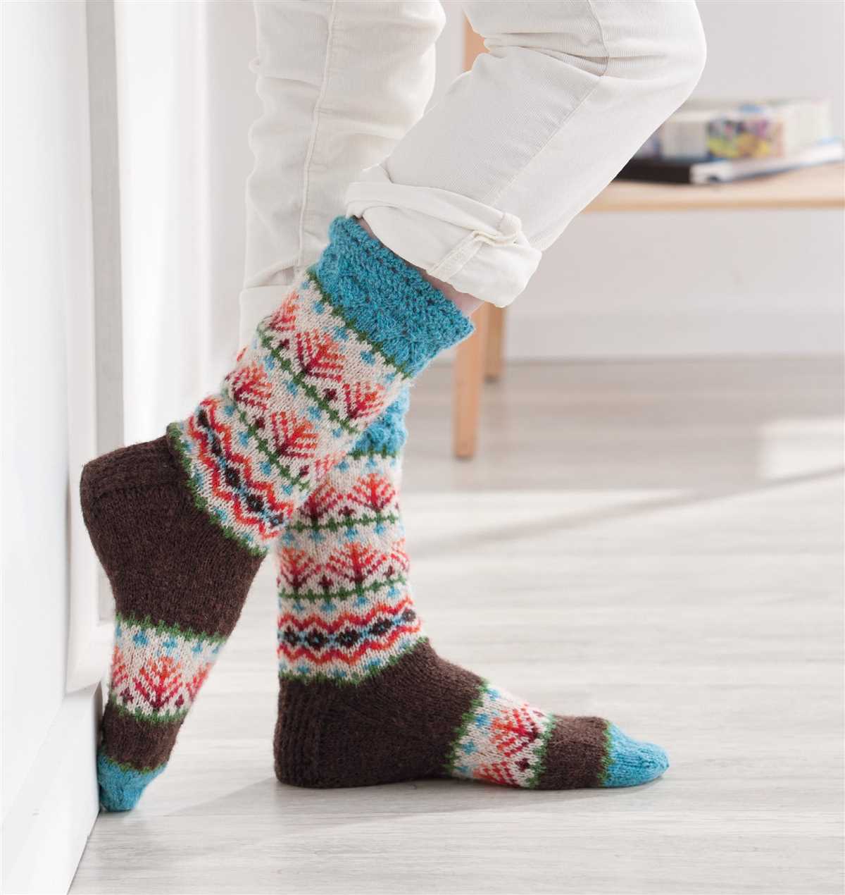 Dog socks knitting pattern
