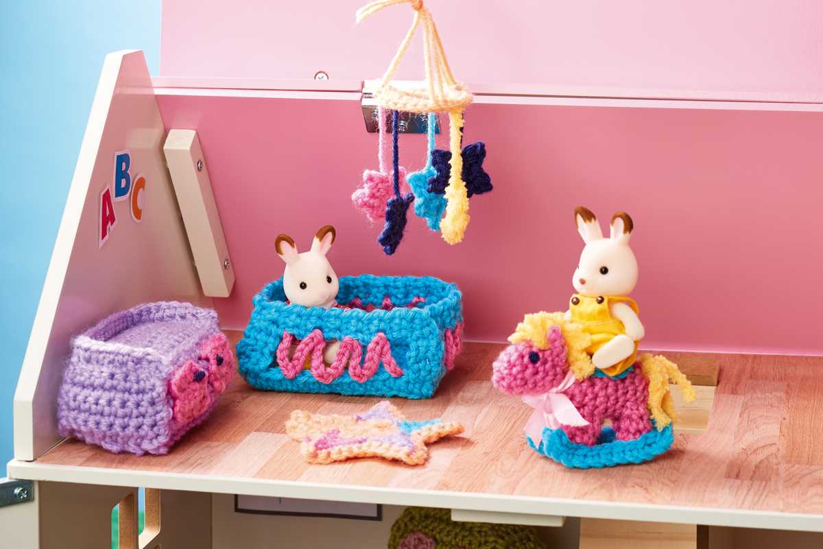 Dollhouse knitting patterns