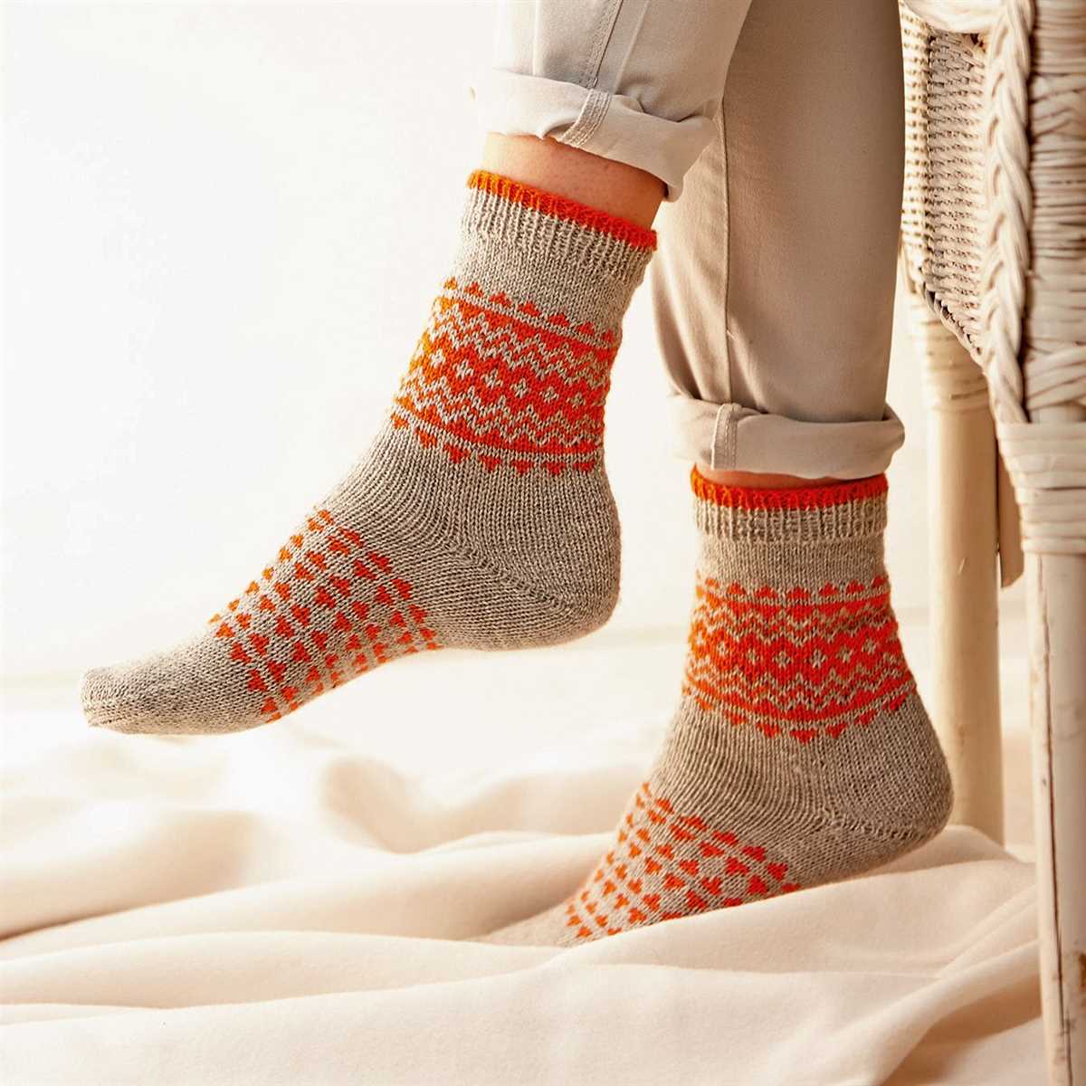 Dolls socks knitting patterns
