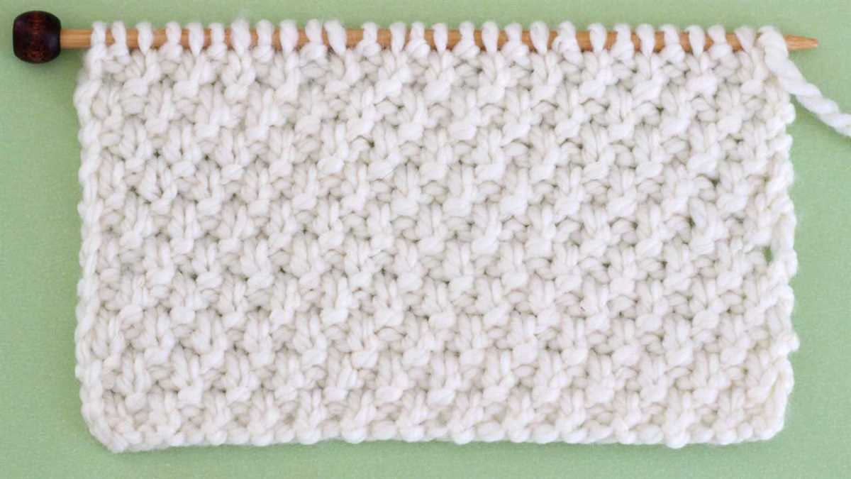 Double moss stitch knit hat pattern