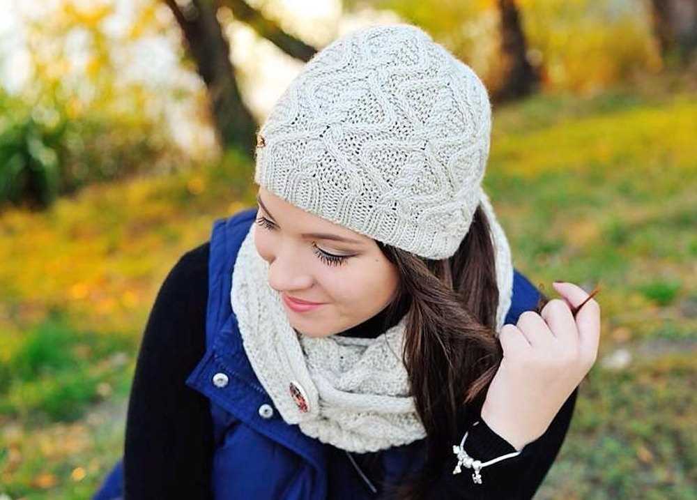 Droopy hat knitting pattern