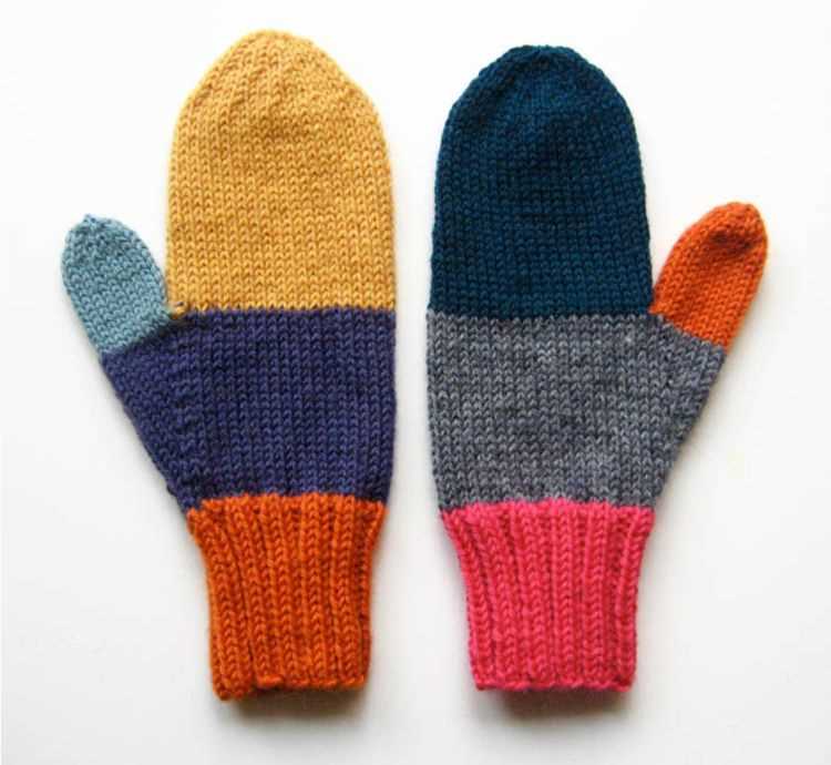 Easiest mitten knitting pattern ever