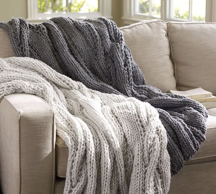 Easy cable knit throw pattern