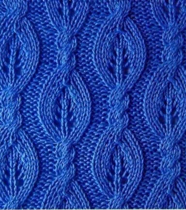 Faux cable knit pattern