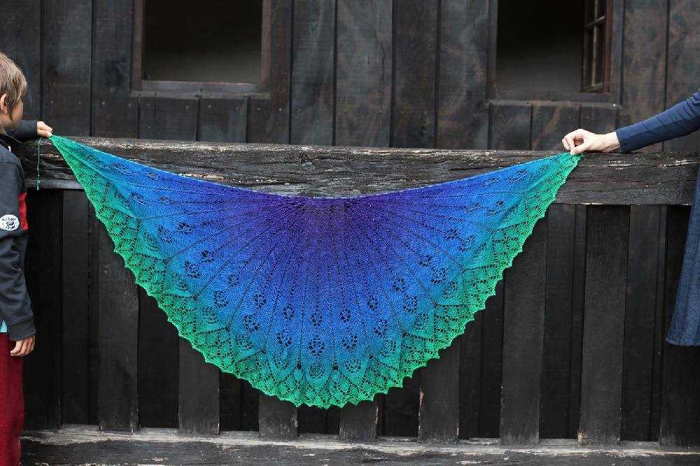 Feather & fan knitting pattern