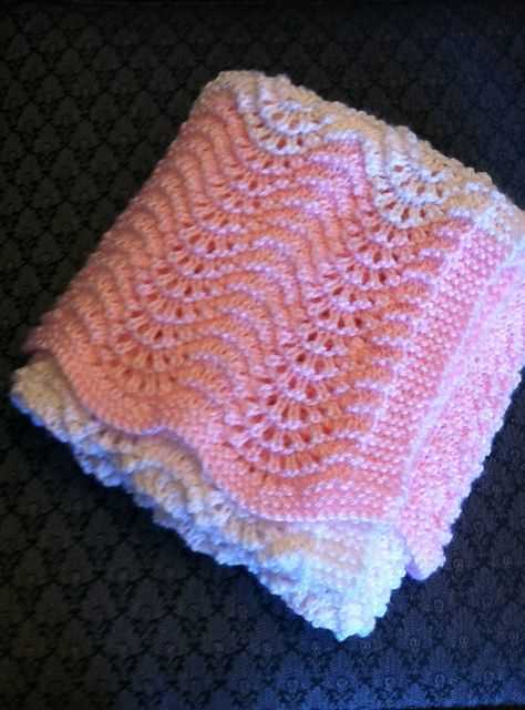 Feather and fan knitting pattern blanket