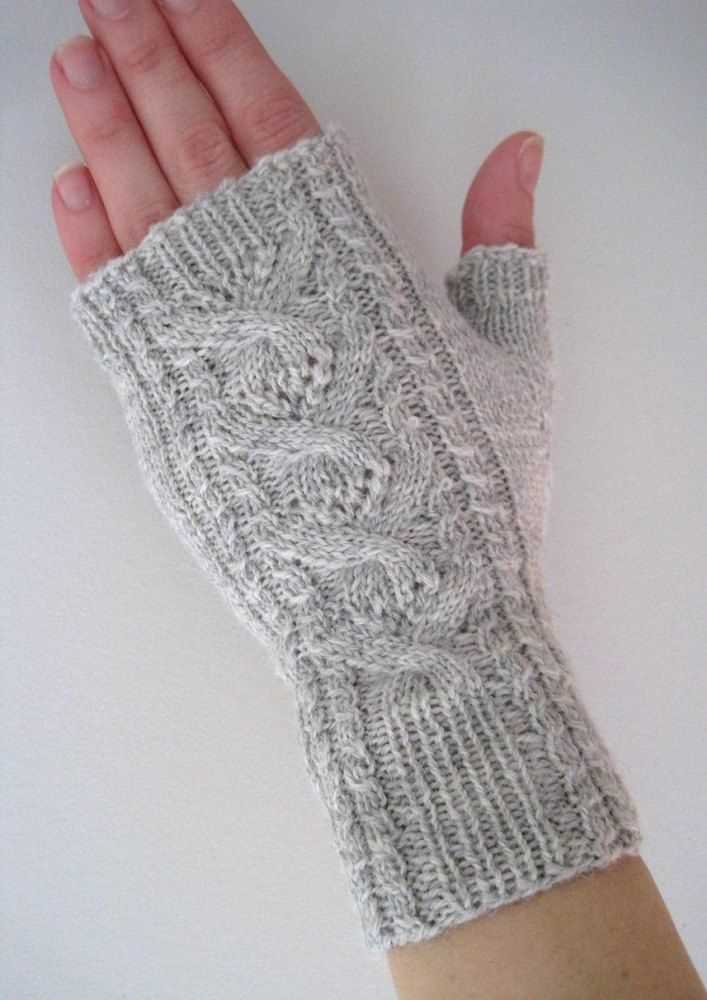 Fingerless gloves pattern knit