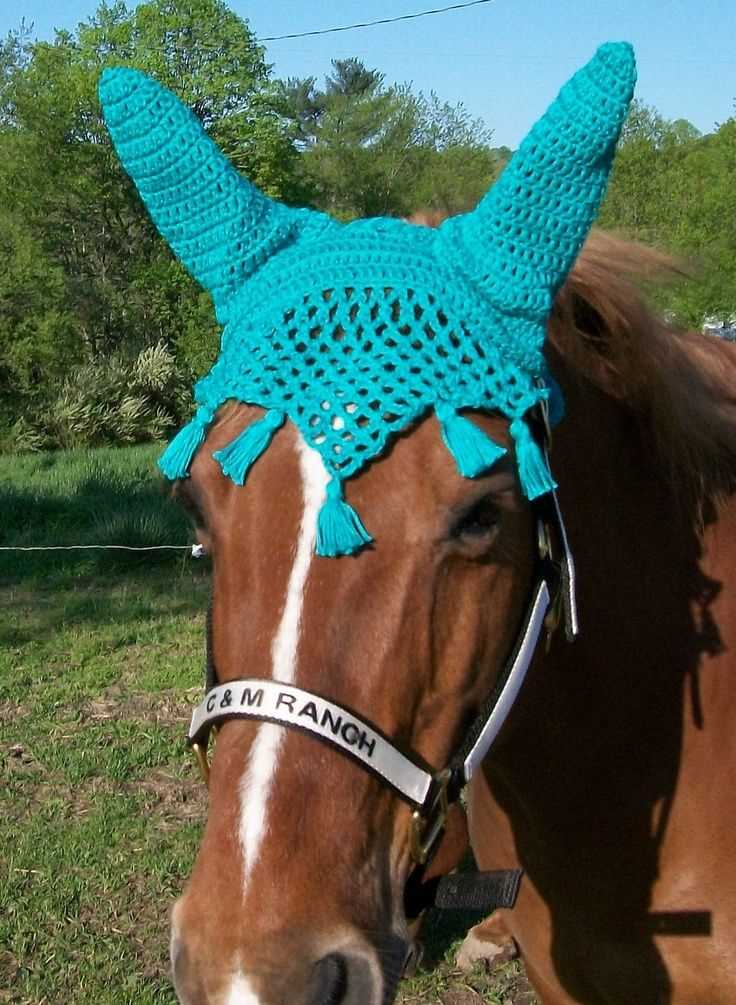 Fly bonnet knitting pattern