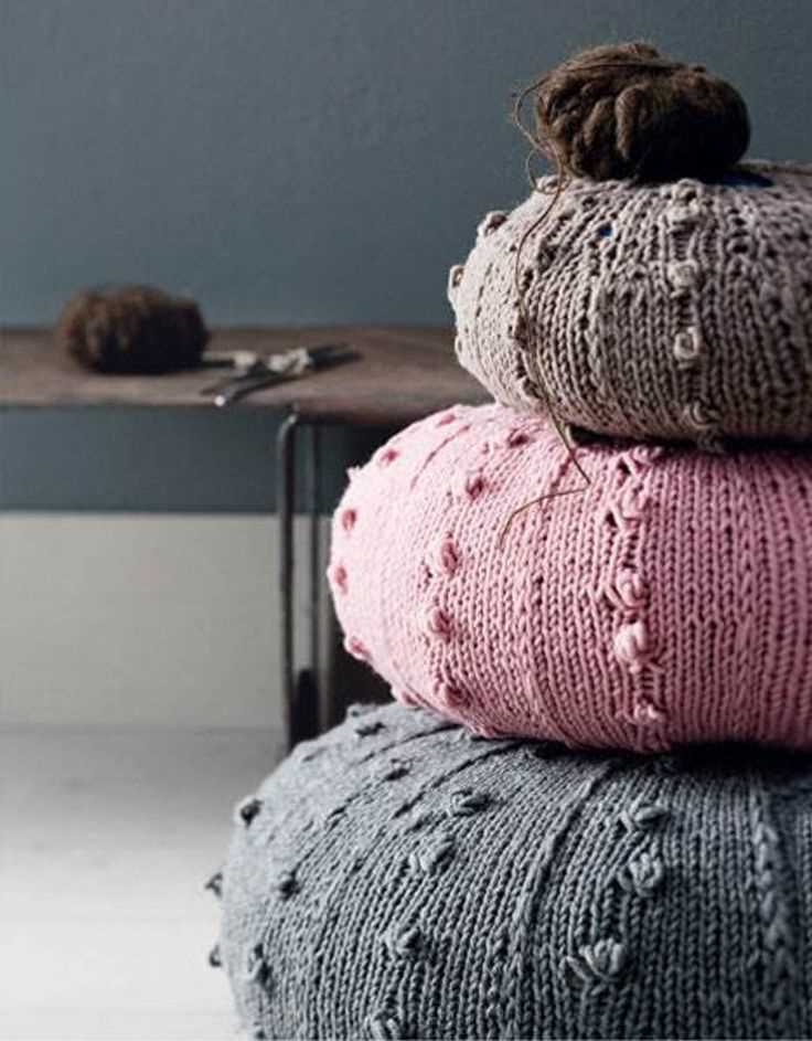 Free chunky knit pouf pattern