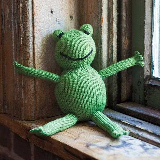 Free frog toy knitting pattern