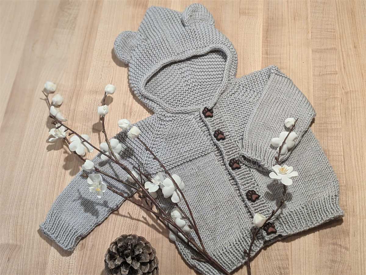 Free hoodie knitting pattern