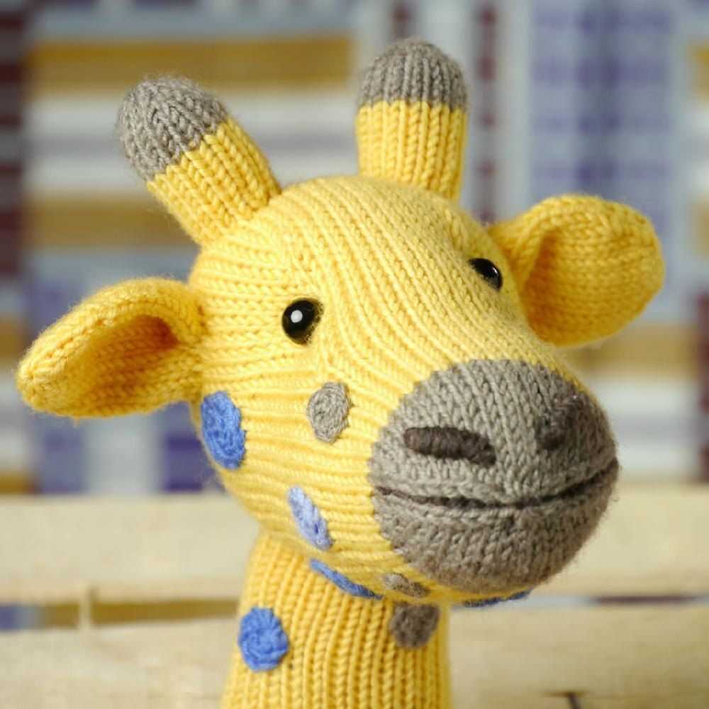 Get Creative with this Free Knit Giraffe Hat Pattern Free knit giraffe hat pattern