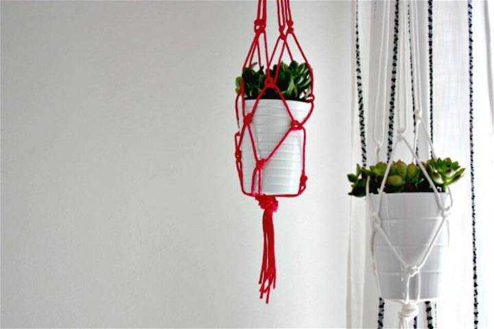 Free knit plant hanger pattern