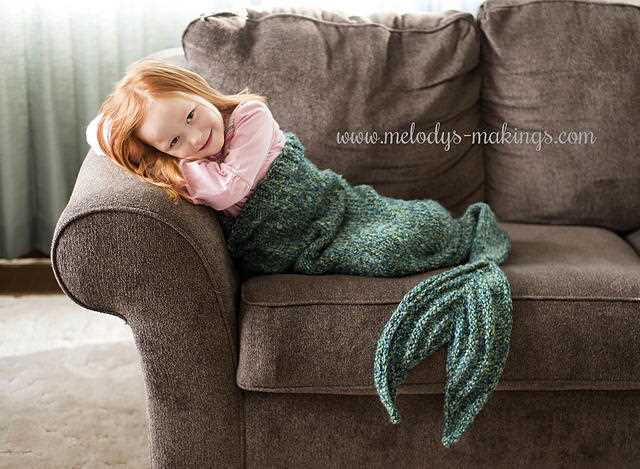 Free knitted christmas blanket patterns