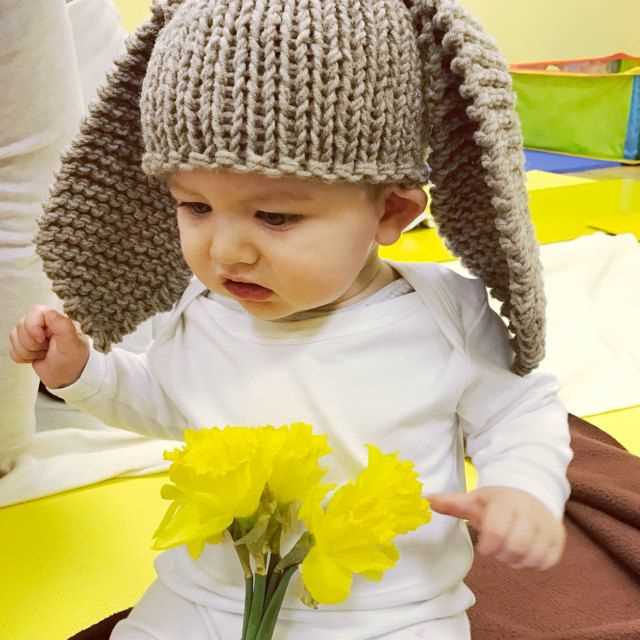 Free knitting pattern baby hat